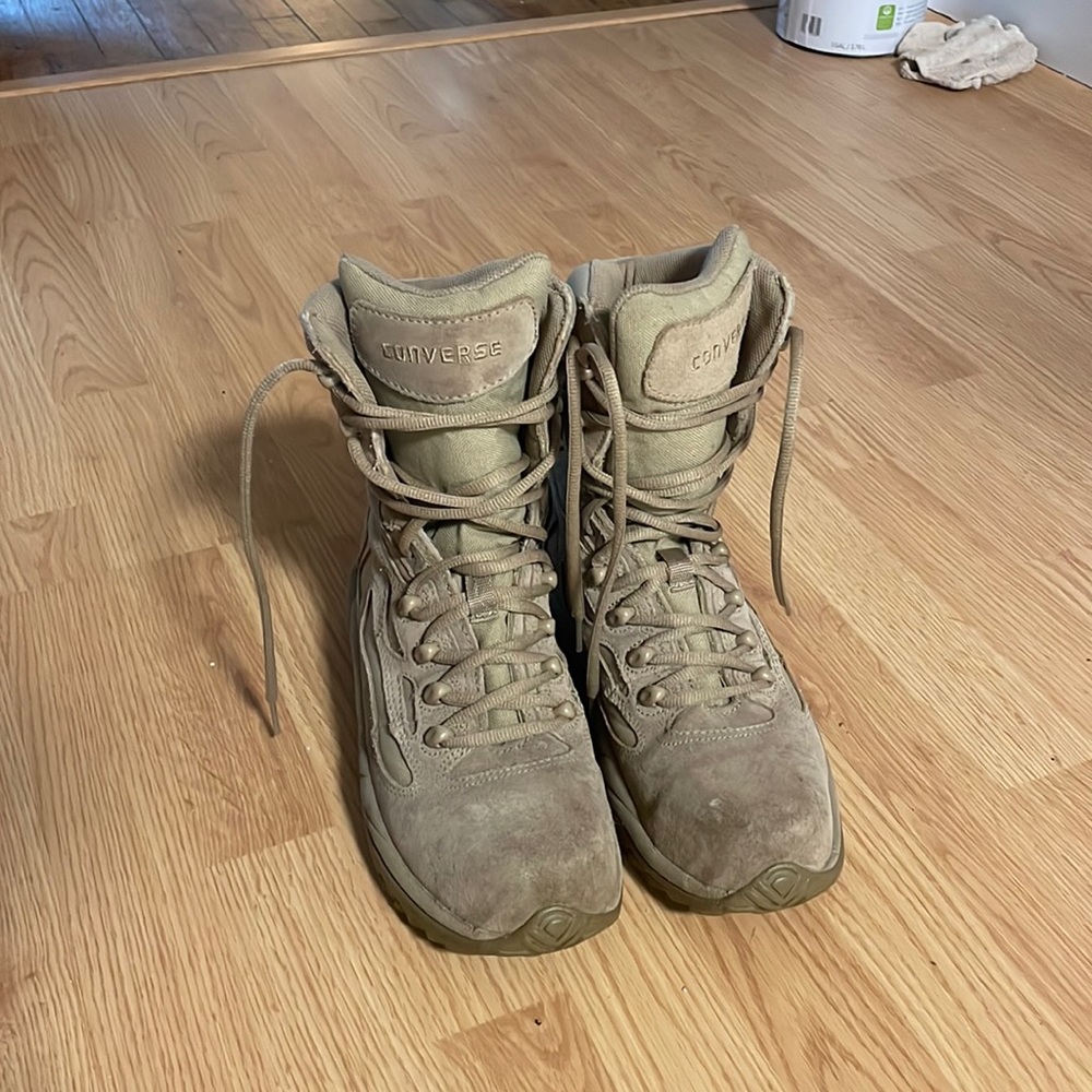 Converse Boots